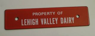 Vintage PORCELAIN Lehigh Valley Dairy SIGN from a Milk Crate Allentown Pa 2