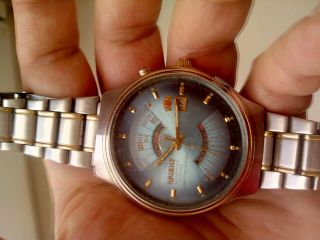 Orient vintage Multi - Year Calendar.  Automatic.  made in Japan Water resistant 7