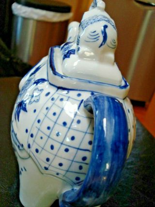RARE Vintage Hand Crafted Blue & White Elephant teapot w/ Lid Made in Thailand 5