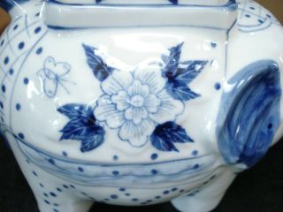 RARE Vintage Hand Crafted Blue & White Elephant teapot w/ Lid Made in Thailand 7