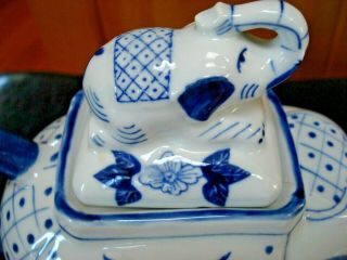 RARE Vintage Hand Crafted Blue & White Elephant teapot w/ Lid Made in Thailand 8