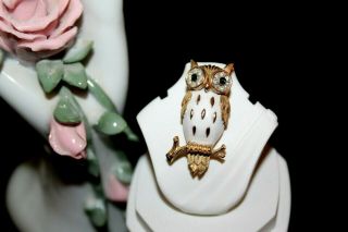 Crown Trifari Signed Designer White Enamel Emerald Glass Pave Owls Brooch