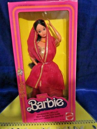 Vintage 1981 Mattel India Barbie 3897 & Spanish Barbie 4031 Dolls Of The World