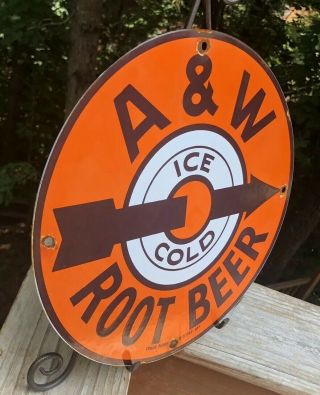 VINTAGE A&W PORCELAIN METAL ROUND SIGN ROOT BEER SODA POP ADVERTISING RARE 2