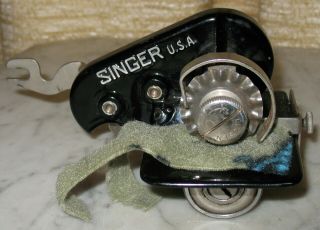 Vintage Singer Sewing Machine Pinking Attachment Zigzag