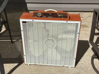 Vintage Lakewood Thermo Control Deluxe Collectible Metal Box Fan Amber (orange)