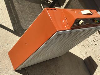 Vintage LAKEWOOD THERMO CONTROL DELUXE Collectible Metal Box Fan Amber (ORANGE) 7