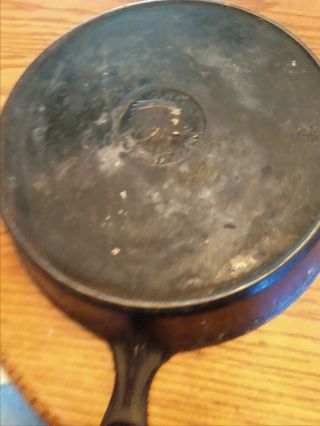 Vintage Antique WAPAK 8 Hollow Ware Indian Head Cast Iron Skillet With Heat. 3