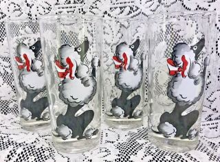 Set Of 4 Vintage 16 Ounce Drinking Glasses,  Poodle With Red And White Bow