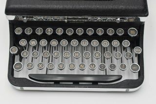 Rare Vintage Royal Model A Deluxe Quiet Portable Typewriter - 1938 Outstanding 3