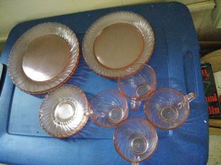 Vintage Arcoroc Rosaline Depression Glass Dinnerware Set 16 Pc Pink Swirl France