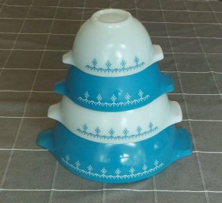 4 Vtg Pyrex Snowflake Garland Cinderella Mixing Bowls Set 441 442 443 Nesting