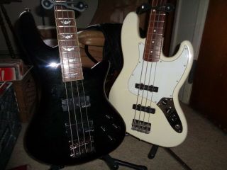 Fender MIM Jazz Rare White Bass Guitar 7