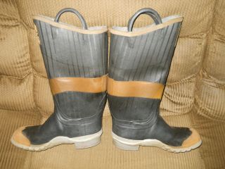 Size 10 Uniroyal Siren Vintage Fireman Boots Steel Midsole & Toe Cap Z41.  1 67/75