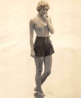 Hardbody Beauty Evalyn Knapp Vintage Sexy 1930 Pre - Code Swimsuit Pinjup Photo