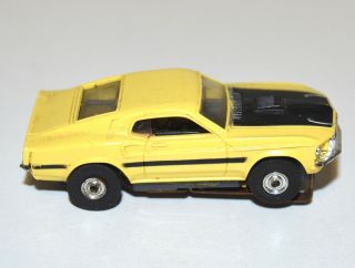 Vintage 1960s Aurora Thunderjets Ho Yellow Ford Mustang Mach 1 Slot Car