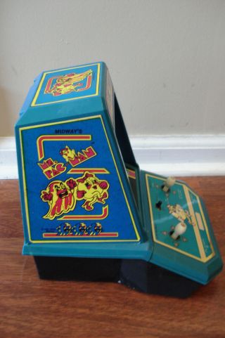 MS.  PACMAN Vintage Tabletop Electronic Game Coleco 1981 Mini Arcade 2