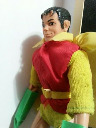 MEGO REMOVABLE MASK ROBIN.  RARE.  YELLOW SLEEVES AND SHORTS.  ALL.  1970 ' s 11