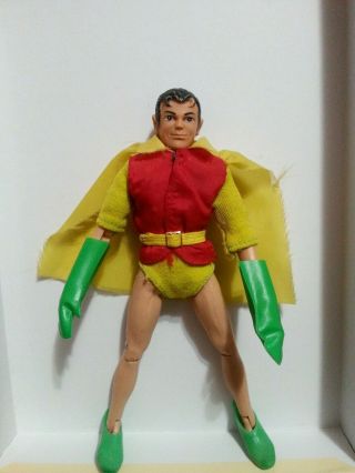 MEGO REMOVABLE MASK ROBIN.  RARE.  YELLOW SLEEVES AND SHORTS.  ALL.  1970 ' s 12