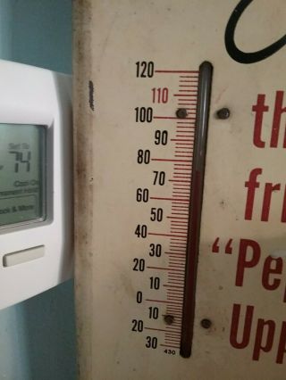 Vintage Dr.  Pepper Thermometer Hot Or Cold Metal 2