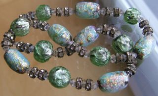 Chunky Vintage Art Deco Opalescent & Green Foil Glass Bead Necklace