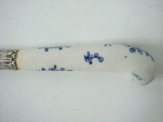LOWESTOFT - BOW PORCELAIN RARE KNIFE HANDLE WITH UNKNOWN PATTERN C1775 2