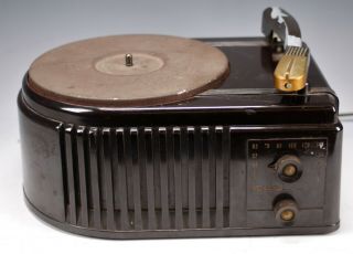 Vintage Silvertone Tube Radio 8070 Phonograph Record Player