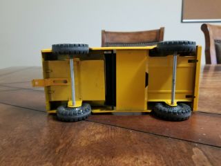 Vintage Tru Scale International Scout.  Yellow in color 7