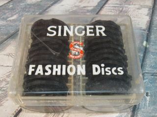Vintage Singer Fashion Discs Simanco Sewing Machine / Case 25 Different Discs