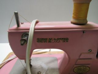 KAY•AN•EE Pink Sew Master Antique/Vintage Electric Toy Sewing Machine - 6