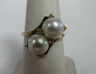 Vintage 18k Solid Gold Ring With Two 7 To 7 1/2 Mm Cultured Pearls Size 6.  75