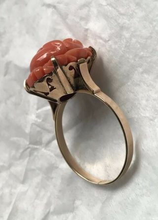 Estate Vintage 14k Solid Gold Salmon Coral Rose Carved Ring 8.  5 3.  6 Grams