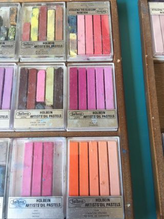3 Trays Of Vintage Holbein Japan Artist Oil Pastels In Wooden Box - SOME 3