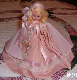 Vintage 40s Nancy Ann Storybook Doll Moon 305 Stand Peach Dress Cream Lace