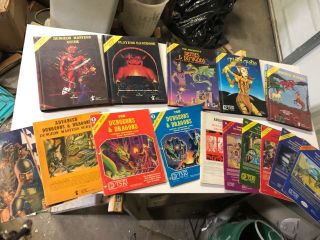 Tsr D&d Dungeons & Dragons Set.  15 Piece Very Rare 1st Editions