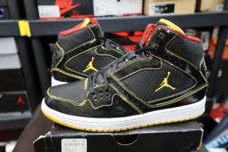 Nike Air Jordan 1 Size 10 Flight Black Yell Og Retro Vtg Vintage Nba Basketball