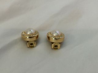 Vintage Christian Dior Signed Faux Pearl Rhinestone Gold Tone Clip Earrings 8