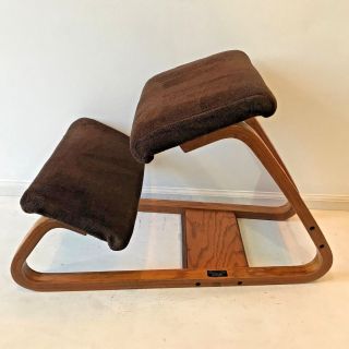 Vintage British Design Corp Bent Oak Wood Brown Kneeling Chair Ergonomic Office