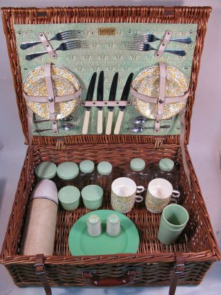 Vintage Antique Wicker Picnic Set In Basket Suitcase Bandalasta Brexton England