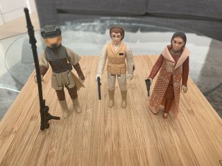 Vintage 1980’s Star Wars Figures Bespin,  Hoth And Boushh Leia — With Weapons