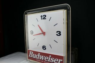 Vintage Budweiser Wall Clock Plexiglass Ring Bar Man Cave Decor 4