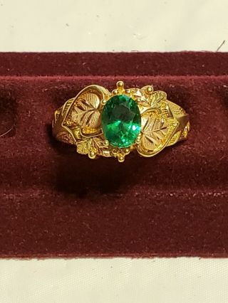 Vintage Art Deco 10k Gold Ring Emerald Green Stone 5.  4 Grams Size 10