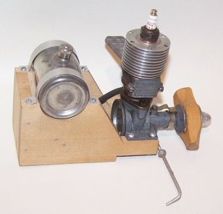 Vintage 1936 Baby Cyclone " B ".  364 Spark Ignition Model Airplane Engine
