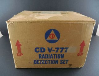 Vintage Civil Defense Radiation Survey Kit CD V - 777 2