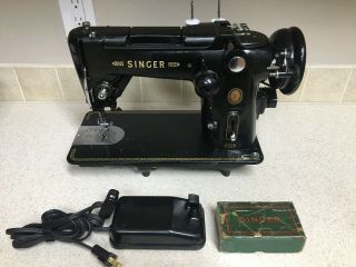 Vintage Singer 319w Sewing Machine With Accessories