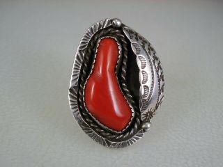 Vintage Navajo Sterling Silver & Mediterranean Red Coral Ring Sz 9.  5