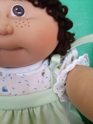 Vintage Cabbage Patch Kid GERMAN KUSCHEL KINDER w/BOX and Adopt Papers. 7