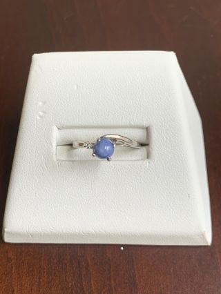 Vintage 1960s 10k White Gold Blue Lindy Star Sapphire Ring - Size 6.  5