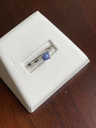 Vintage 1960s 10K White Gold Blue Lindy Star Sapphire Ring - Size 6.  5 2