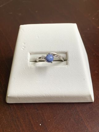 Vintage 1960s 10K White Gold Blue Lindy Star Sapphire Ring - Size 6.  5 6